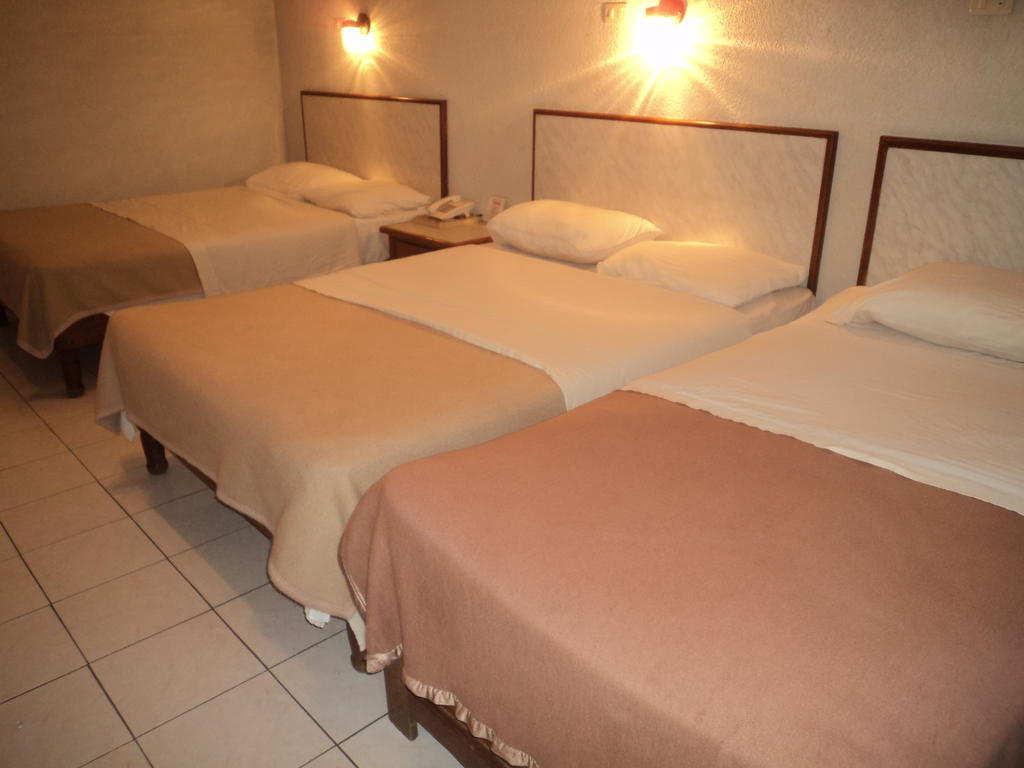 Hotel Kuraica Ciudad Obregón Zimmer foto